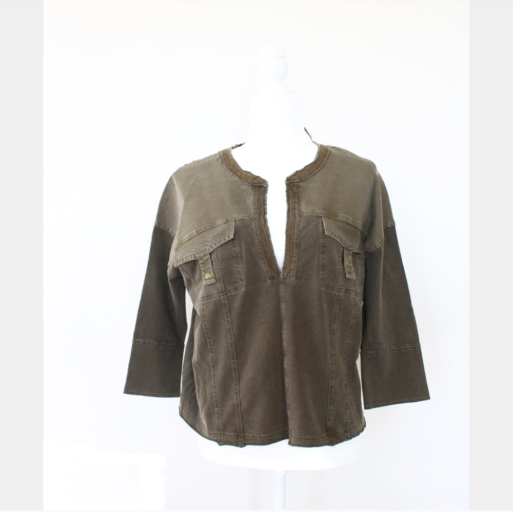 SALE! NWT FREE PEOPLE SPLIT NECK COTTON TOP